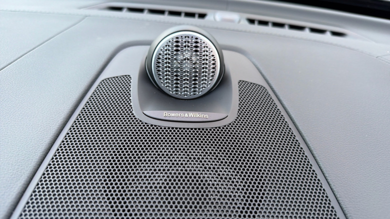 Volvo XC60 2.0 T8 [455] PHEV Ultra Dark 5dr AWD Geartronic Estate